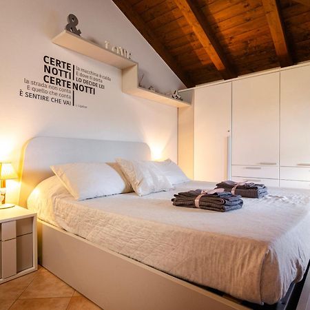 Casa Quarto Di Luna Quarto Inferiore ภายนอก รูปภาพ