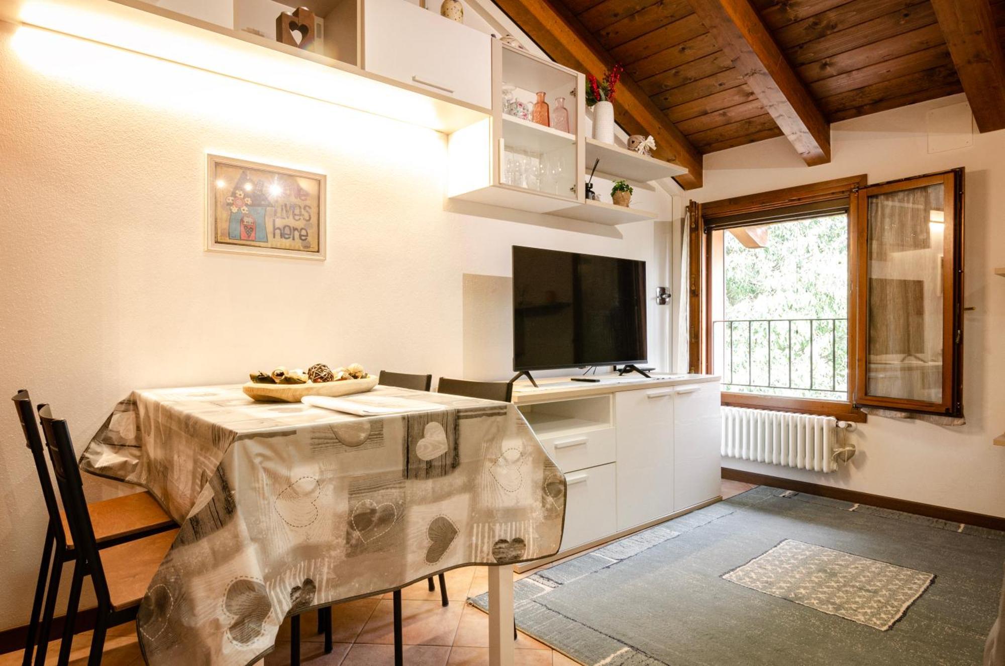 Casa Quarto Di Luna Quarto Inferiore ภายนอก รูปภาพ